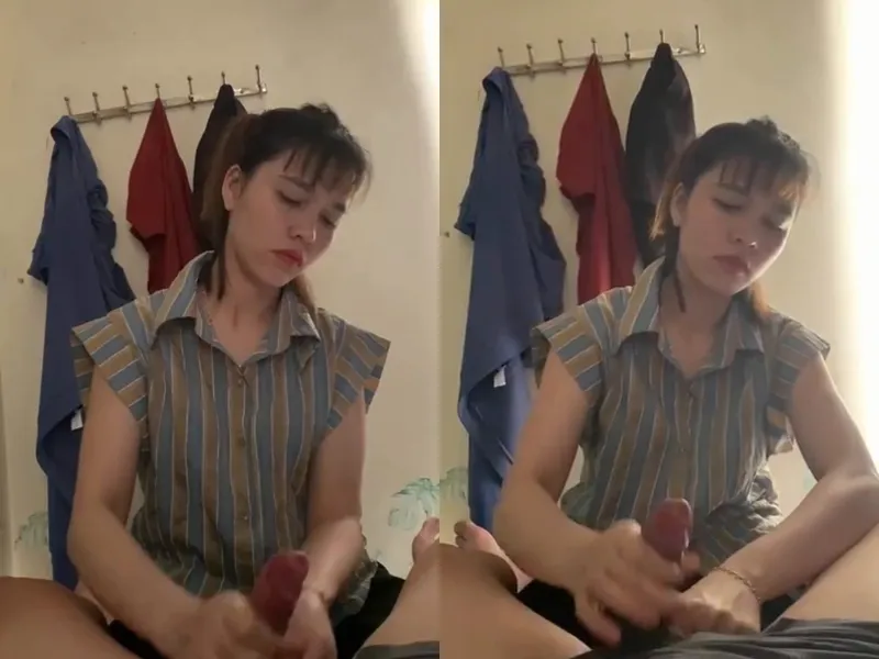 Anh trai đi vắng, ép bồn chứa tinh của anh trai sục cậu bé xuất tinh